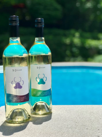 Second Chance Wines poolside
