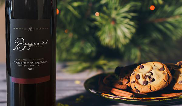 The Sweet Harmony of Cookies & Wine