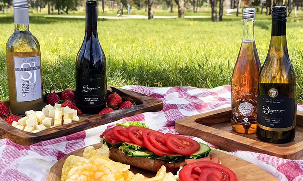 Uncorking the Perfect Wines for Your Picnic Bliss