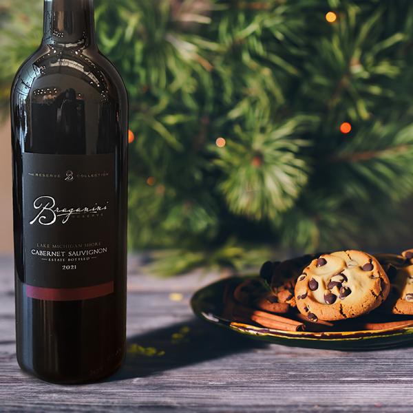 The Sweet Harmony of Cookies &#038; Wine