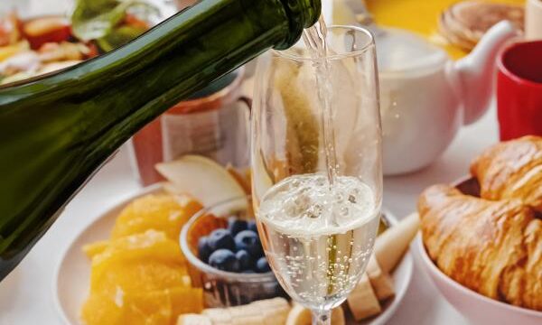 The Ultimate Brunch & Wine Guide