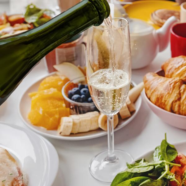 The Ultimate Brunch & Wine Guide